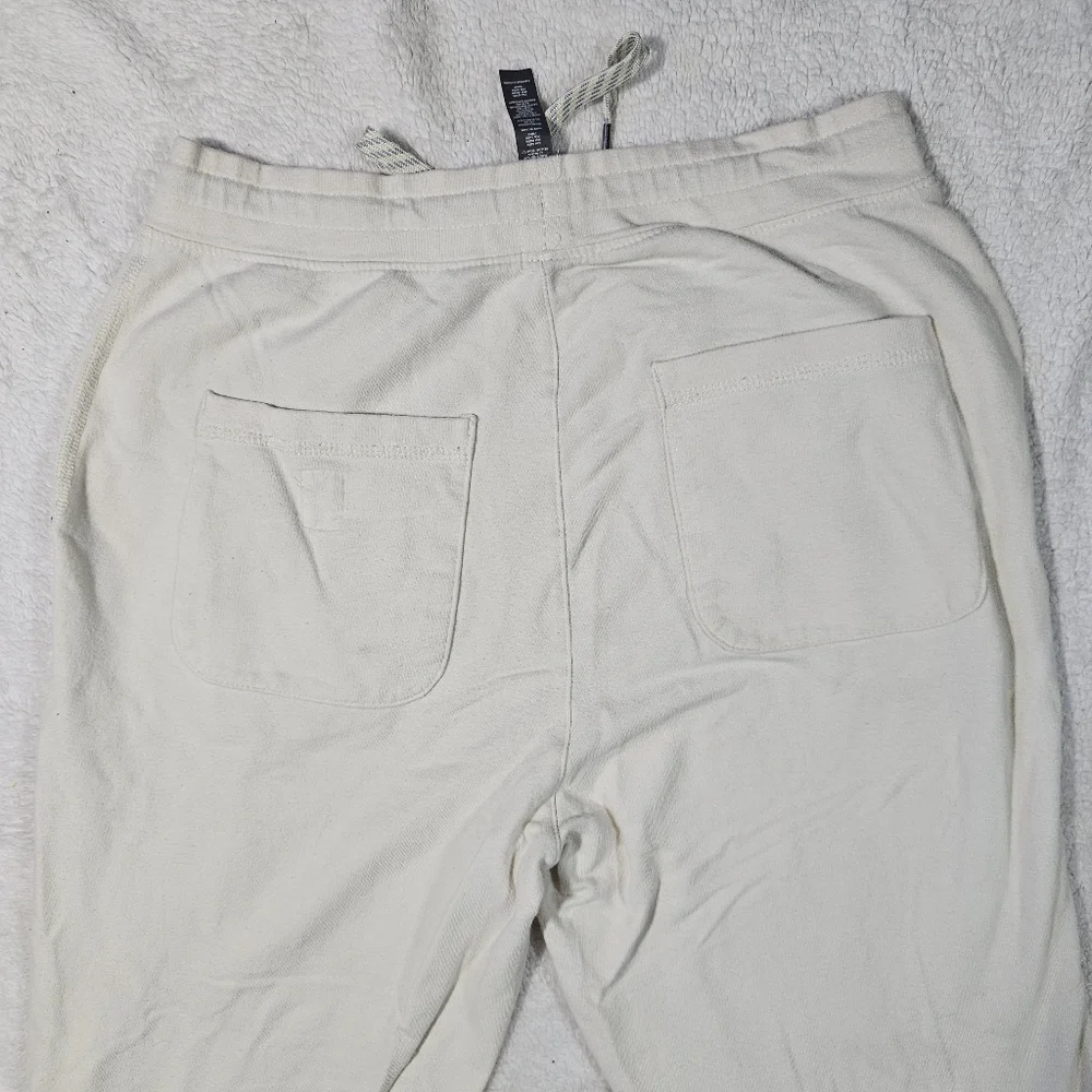 Vuori Performance Jogger Ecru Heather - Picture 9 of 12